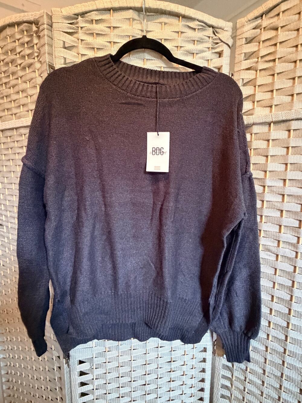 BDG Urban Outfitters Women's Crew Neck Knit Long Sleeve Sweater Black S NWT